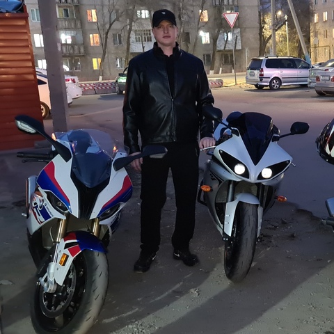 Слава Пичиневский